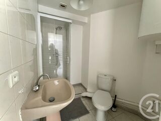  Appartement à louer 2 pièces 40 m²