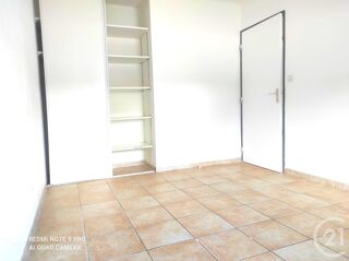  Maison à louer 4 pièces 97 m²
