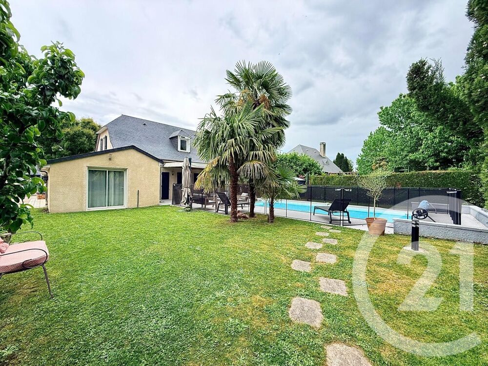 vente Maison - 7 pi�ce(s) - 195 m� Horgues (65310)