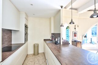  Appartement � vendre 5 pi�ces 111 m�