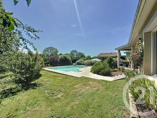  Maison � vendre 6 pi�ces 267 m�