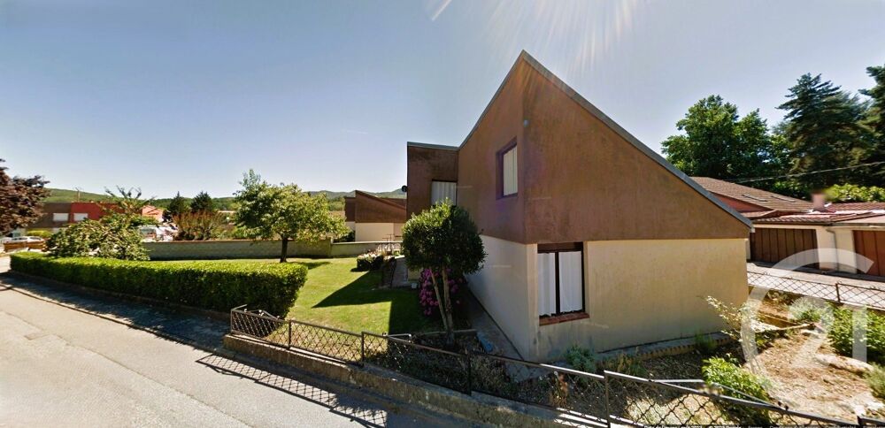 VILLENEUVE D OLMES Dans un lotissement proche des c....