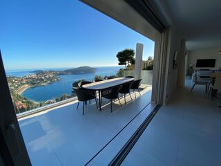  Maison à louer 6 pièces 360 m²