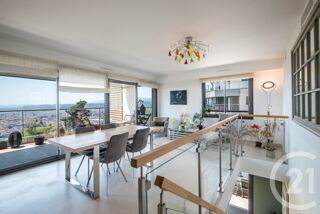  Appartement à vendre 6 pièces 159 m²