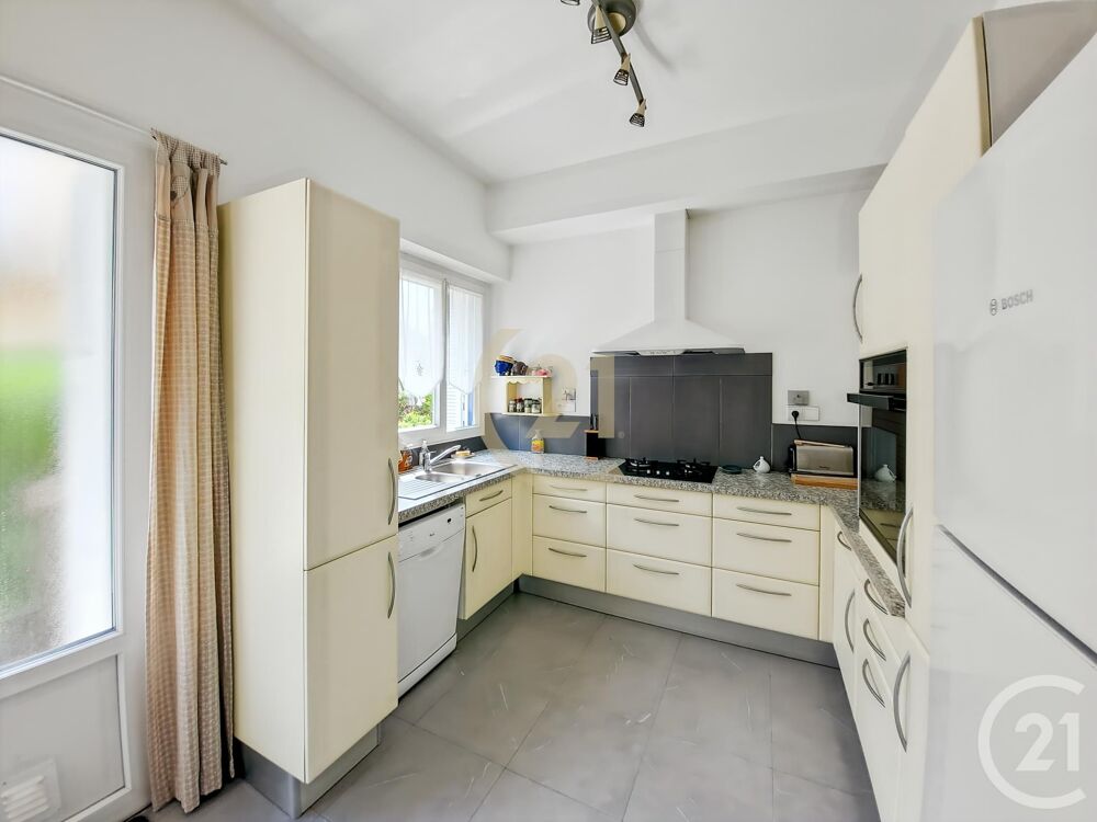 � vendre  Maison Lumio (20260)