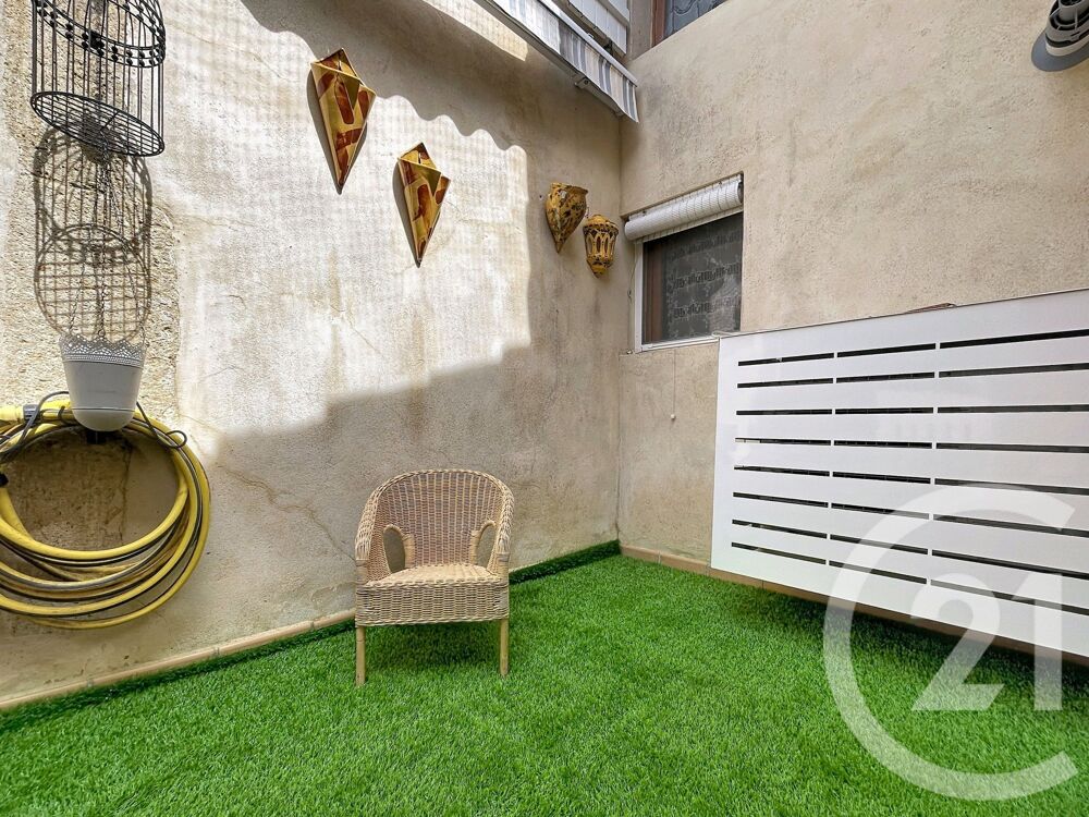 À vendre Maison de village 5 pièces à Connaux (30330) ....
