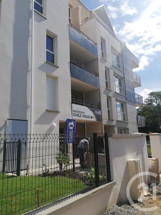  Appartement à louer 2 pièces 42 m²