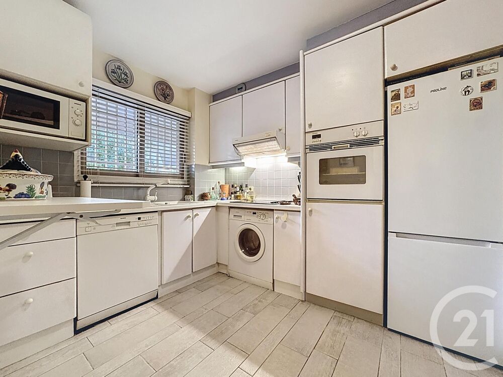 vente Appartement - 3 pièce(s) - 102 m² Antibes (06600)
