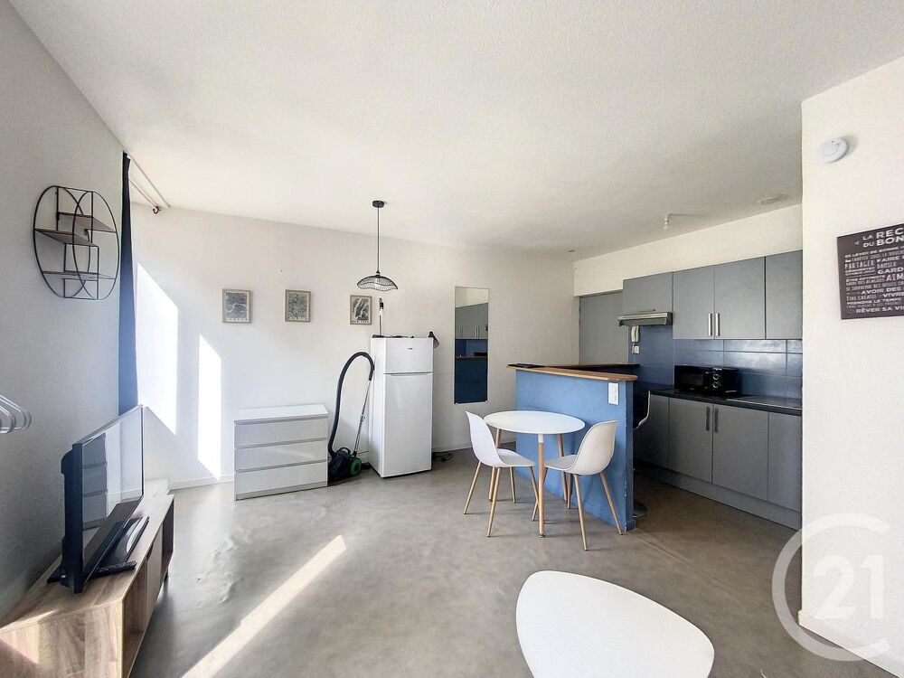 Century 21 Agence de la Gare vous propose au centre-vill....