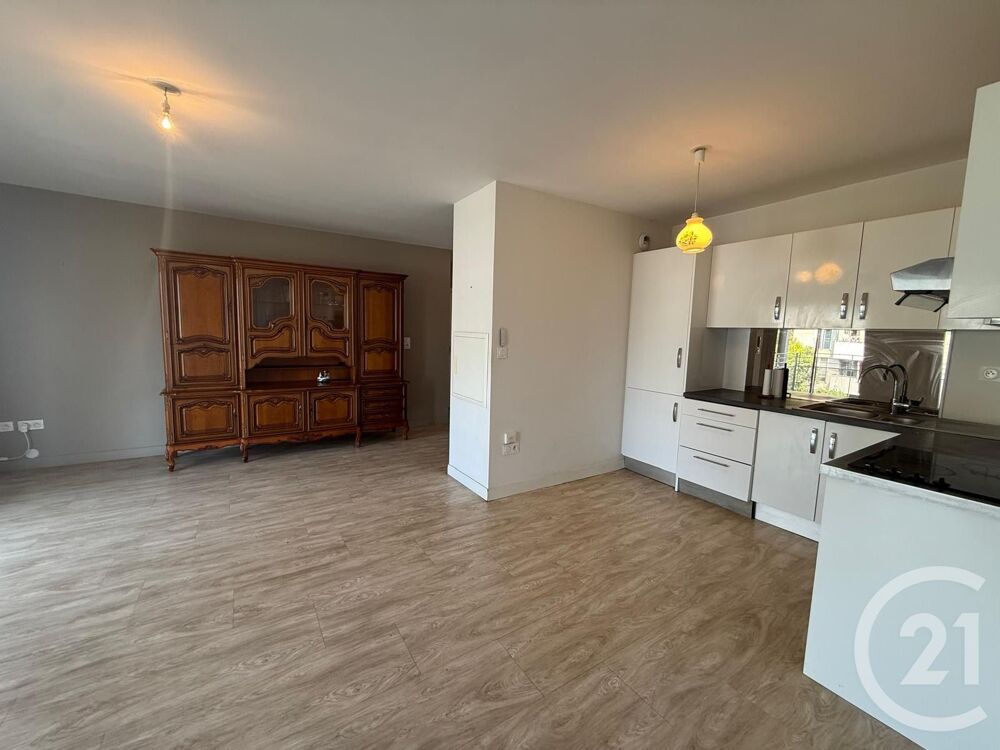 vente Appartement - 4 pièce(s) - 85 m² Tarbes (65000)