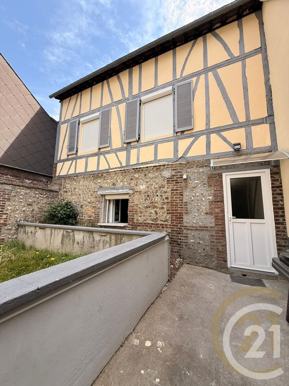 Dans votre agence CENTURY 21 Bruno Ferrand de Déville-lè....