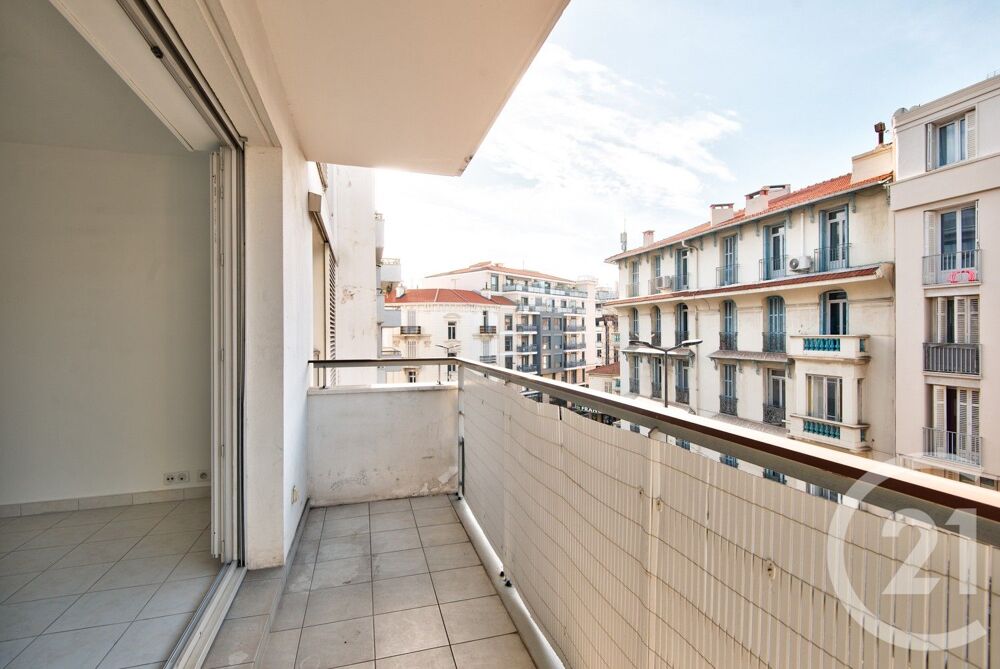vente Appartement - 3 pièce(s) - 74 m² Antibes (06600)