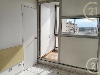  Appartement à louer 1 pièce 40 m²