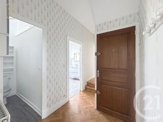  Appartement à louer 3 pièces 70 m²