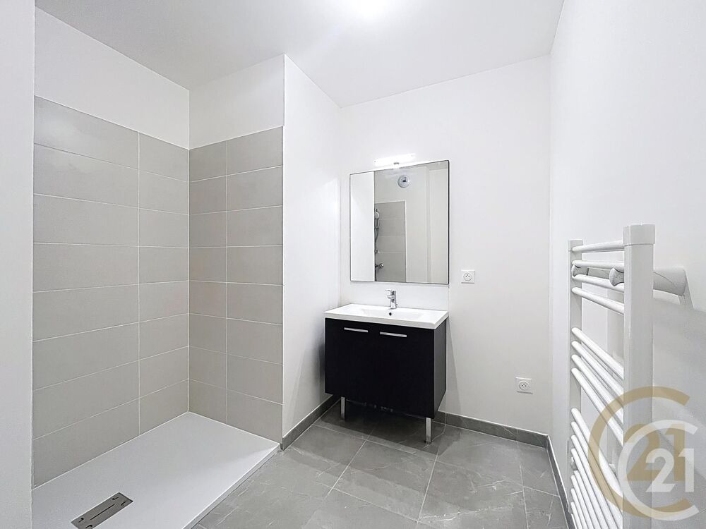 DISPO EN SEPTEMBRE Découvrez cet appartement de 3 pi....