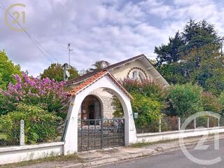  Maison  vendre 6 pices 261 m