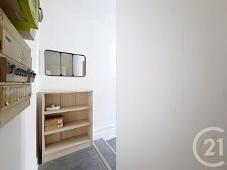  Appartement à louer 2 pièces 27 m²