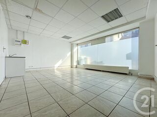  Appartement à louer 2 pièces 52 m²