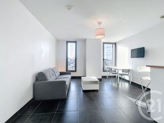  Appartement à louer 1 pièce 28 m²