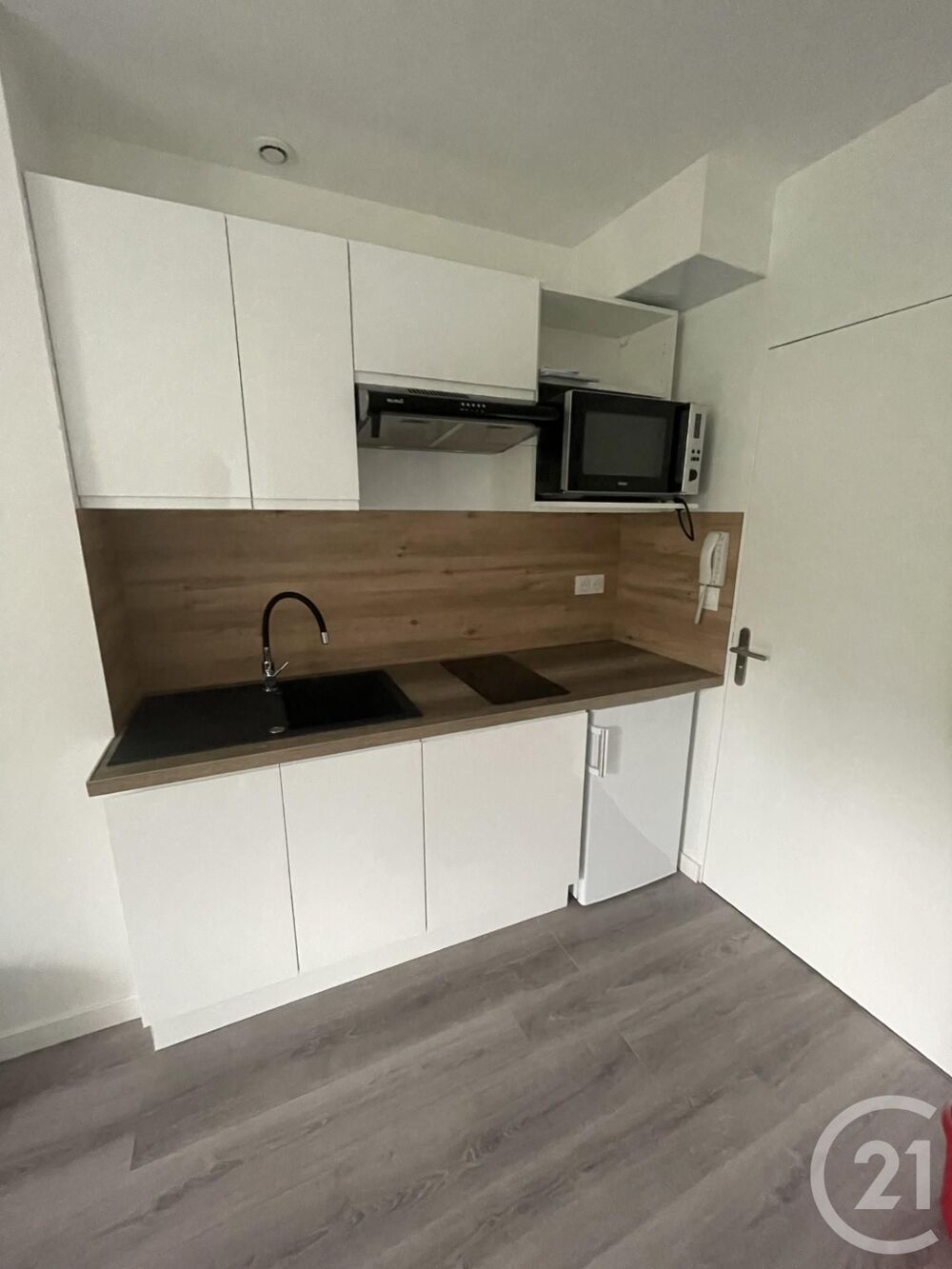 location Appartement - 1 pièce(s) - 21 m² Pamiers (09100)