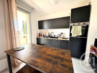  Appartement à louer 2 pièces 51 m²