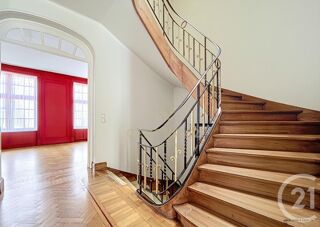  Maison à vendre 8 pièces 253 m²