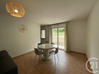  Appartement à louer 2 pièces 46 m²