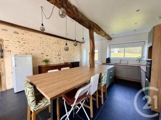  Maison à louer 5 pièces 182 m²