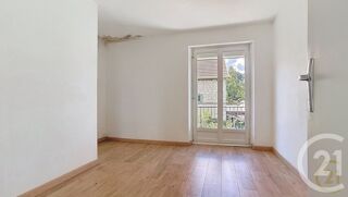  Immeuble � vendre 163 m�