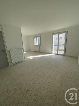  Maison à louer 5 pièces 94 m²