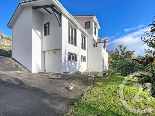  Maison � vendre 5 pi�ces 272 m�