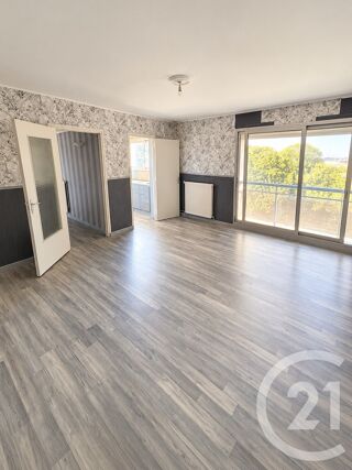 vente Appartement - 2 pièce(s) - 43 m² Cambrai (59400)
