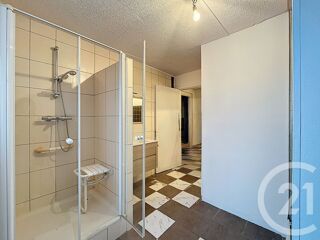  Appartement à louer 2 pièces 46 m²