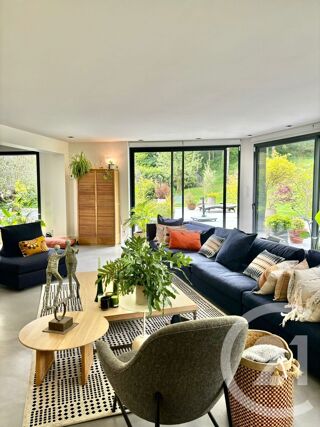  Maison � vendre 7 pi�ces 255 m�