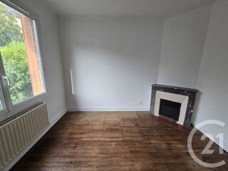  Maison à louer 6 pièces 152 m²