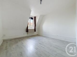  Appartement à louer 2 pièces 50 m²