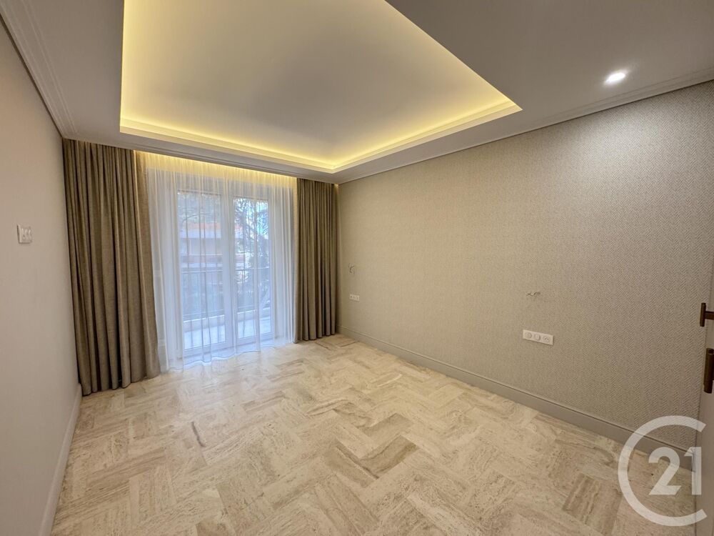 vente Appartement - 3 pièce(s) - 90 m² Cap-d'Ail (06320)