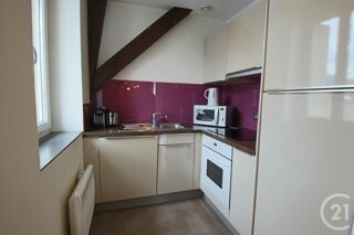  Appartement à louer 2 pièces 45 m²