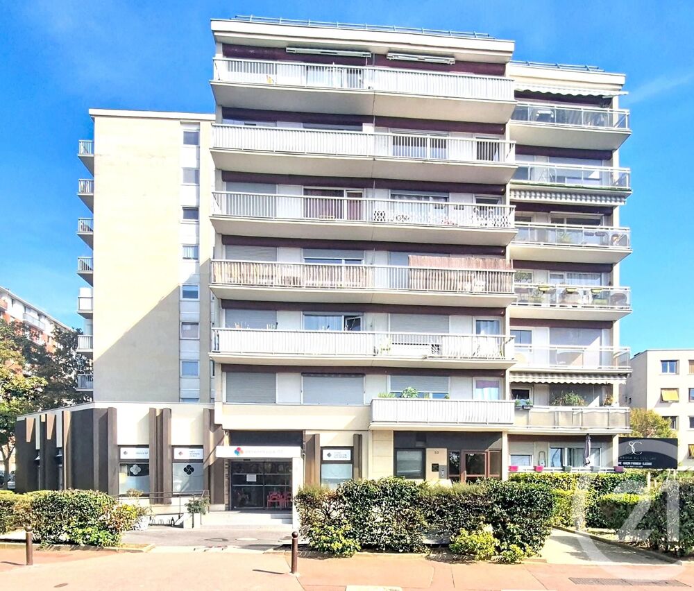 CRETEIL VILLAGE. Au 6ème et dernier étage, un appartemen....