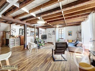  Maison  vendre 8 pices 580 m