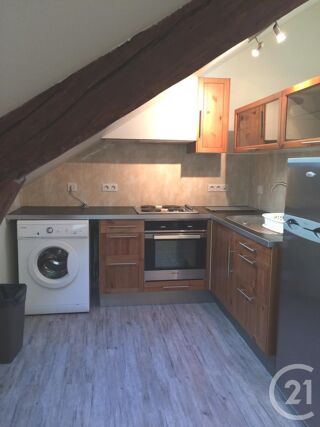  Appartement à louer 3 pièces 56 m²