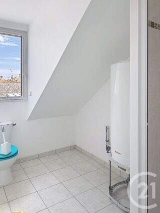  Appartement à louer 1 pièce 21 m²