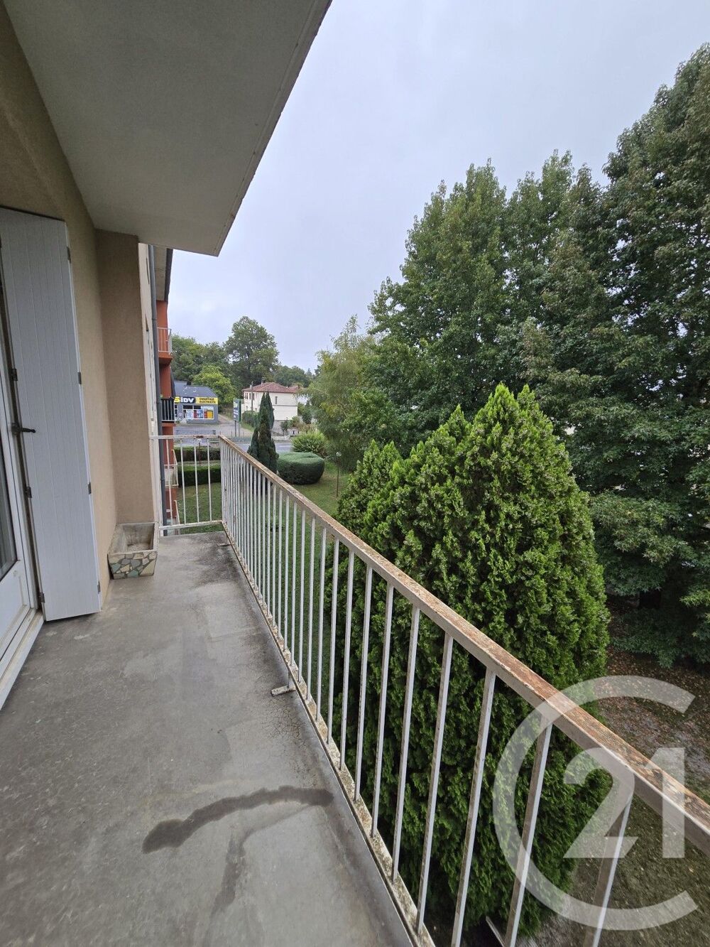location Appartement - 3 pièce(s) - 74 m² Lannemezan (65300)