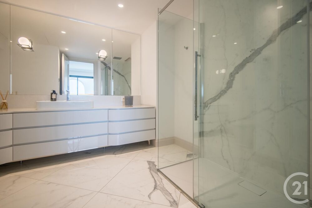 à vendre  Appartement Nice (06300)