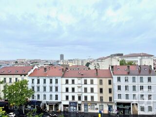  Appartement à louer 5 pièces 83 m²