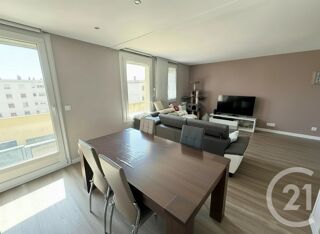  Appartement � louer 4 pi�ces 76 m�