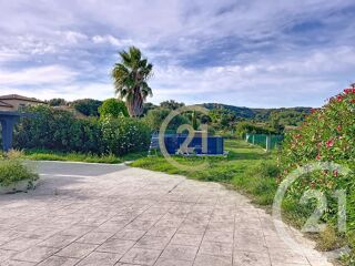  Maison � vendre 4 pi�ces 275 m�