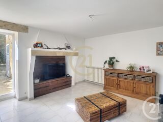 location Maison - 3 pièce(s) - 83 m² Domazan (30390)