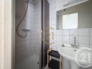  Appartement à louer 2 pièces 23 m²