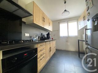  Appartement � vendre 5 pi�ces 80 m�